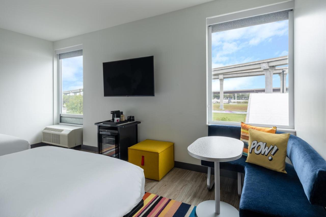 Aloft Austin South Hotel Exterior photo