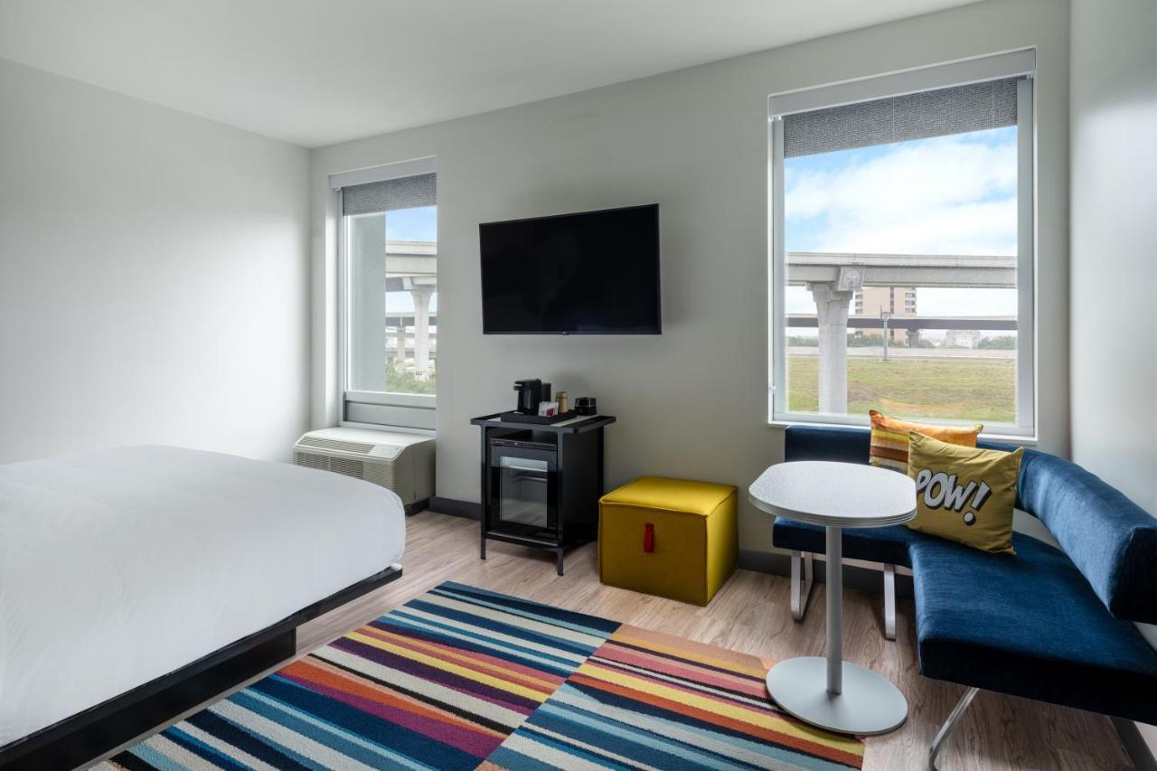 Aloft Austin South Hotel Exterior photo