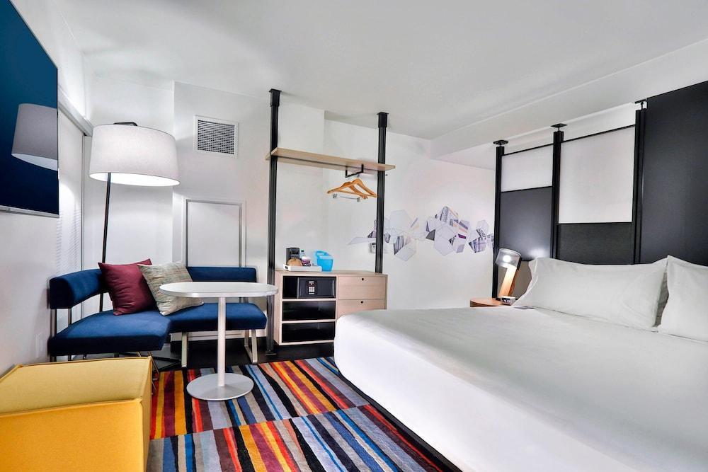 Aloft Austin South Hotel Exterior photo